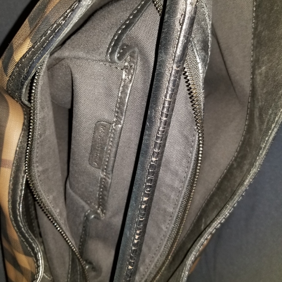 Burberry  Hobo Bag - Picture 6 of 8